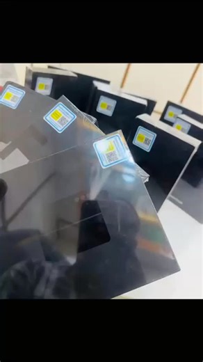 Econnect Global on Instagram: "Samsung lovers. Clean phones, quality checked, very affordable prices 💯 If you’re looking to buy iPhone or Samsung phones in Abuja, this is the right place. We sale with warranty 📩 DM now for prices & delivery 📍 Suite A14 Emab plaza Aminu Kano Crescent wuse 2 Abuja Nationwide delivery available #iphonesforsale #samsungphones #phonesforsale #buyiphone #buyphones"