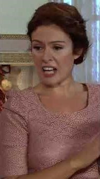 Jülide ve Mehveş'in mutfak orkestrası 😂 #AleminKıralı