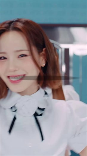 LOVE LINE-JP- / @NiziU #NiziU #LOVELINE_JP #歌詞動画 #lyrics #マコ #リオ #マヤ #リク #アヤカ #マユカ #リマ #ミイヒ #ニナ