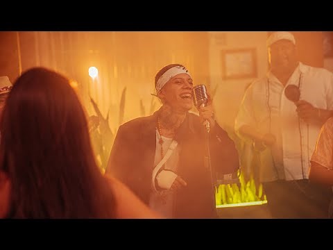 Santa Fe Klan - Quédate (Official Video)