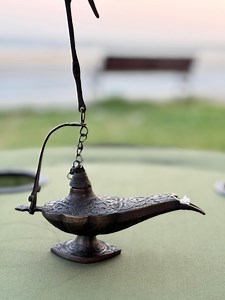 Handcrafted Brass Aladdin Lamp: Vintage Genie Decor - Etsy Canada