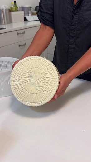 Seems like it’s done… but not really 😄 ⏳ Now comes the hardest part — waiting 2–3 months and it’ll be semi-cured. 3–6 months — more developed, deeper flavor. ☝️And if I’m patient enough… 6–12 months — a completely different cheese. 🎬 Recorded detailed courses in different languages. ✅ Suitable for : Artisans with 100–600 L 🥛 Home 🏡 cheesemakers 5–50 L You can study from anywhere on the planet 🌎 Each course includes: 📹 video photos text 📄 technical sheet ⏳ available with flexible access pe