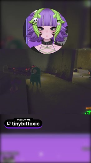 Do you like pineapple on pizza?... #tinybittoxic #PineappleOnPizza #FoodDebate #vtuber #vtuberclips #envtuber #twitch #repo #fyp