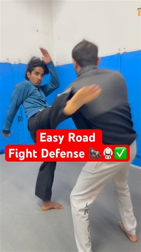 easy road fight defense techniques #selfdefense #martialarts #sports #shorts #shortsfeed #india