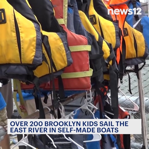STUDENT BOATS: More than 200 students from Brooklyn took to the waters of the East River on Tuesday in boats that they built themselves. https://bit.ly/4bY2Deq | News 12 Brooklyn