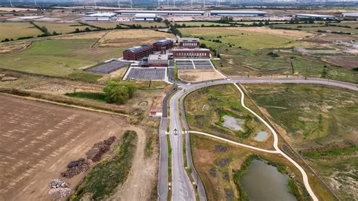 Reinventing Houlton School, Rugby, Warwickshire