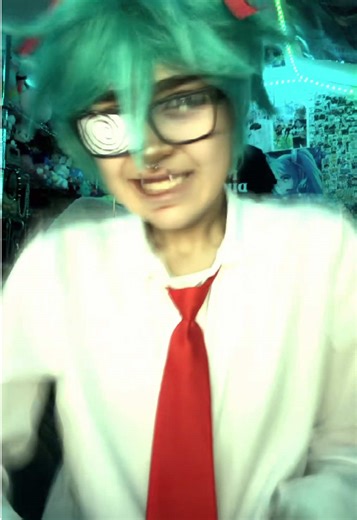 Unique Fashion Looks with Mikuo: Styling Tips and Tricks