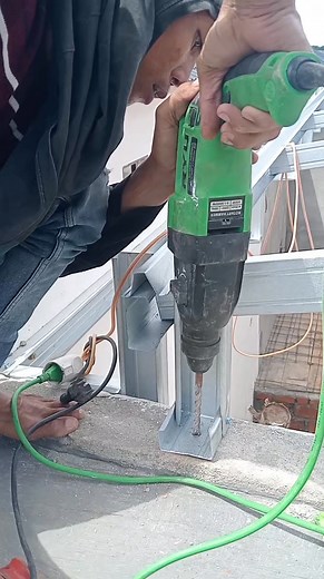 11K views · 34 reactions | Here's how to install dynabolt #constructionworker #tools #americanbuilder #welder | Tool Jack | Facebook