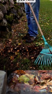 Let's protect our waterways! Keeping yard waste out of storm drains can prevent water pollution. By properly disposing of grass clippings, leaves, and other debris, we can reduce excess nutrients in our water, promoting healthier ecosystems. Prevent Stormwater Pollution https://bit.ly/3vBzPbJ | Orange County, Florida Government