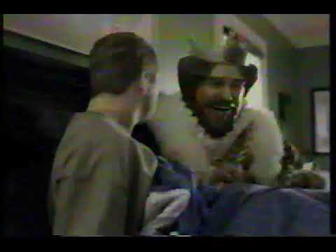 Burger King - Wake Up With the King (2004)