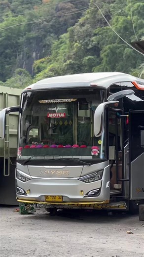 kata nya ini ban mahal, emang seberapa mahal ban michelin... #bismillah #bengkeltepijalan #bismaniaindonesia #fyp #fouryou