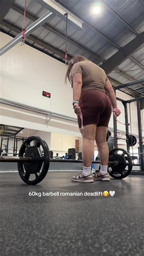 Heavy Lifting on Red Days: Plus Size Gym Motivation