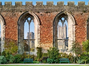 The Bishop's Palace, Wells: How a magnificent episcopal residence was built in the shadow of one of our greatest cathedrals