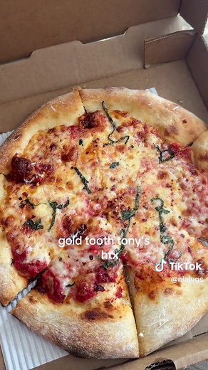 Best Pizza Spots in Houston TX | Gold Tooth Tony's