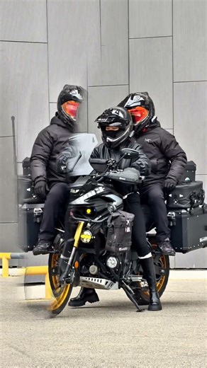 Adventure for Two on the BMW R1250GS Adventure 🏔️🏍️ | Couple Goals ❤️ #beneli #bmw #shorts