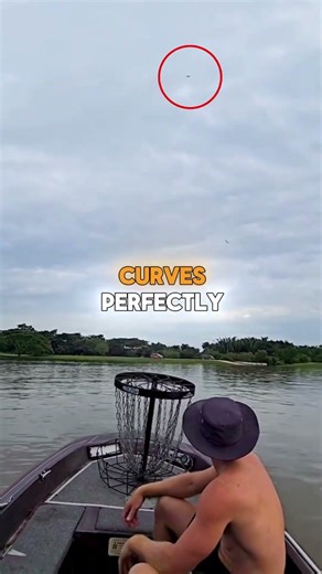 Nobody throws frisbee like this 😱 #trickshots #skills #shorts