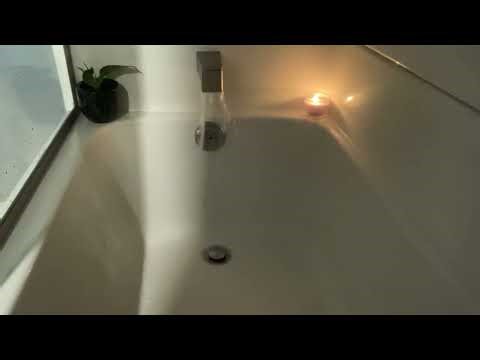 Bathtub Filling ASMR // Running Water into Empty Bathtub Plant and Candle 3 Hour Loop