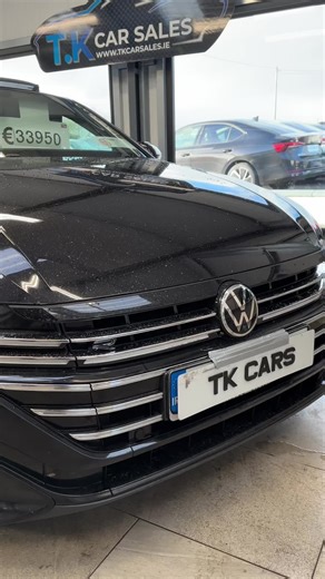 €33950 new into stock.212 volkswagen arteon 2.0 diesel automatic 150 bhp r-line edition.this arteon is in super condition throughout with only 112,000 kms-(-69,000 miles-motorcheck history report verified) *this eye catching r-line edition arteon comes equipped with up-graded r-line exterior pack and inside interior accents,alloys,fogs,climate control,cruise control,virtual cockpit-touch-screen infotainment w/sat-nav,apps and bluetooth audio-share,auto lights and wipers,remote locking (2 keys),c