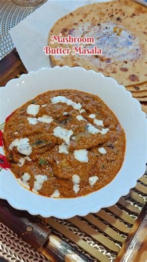 Creamy Yummy Delicious*MASHROOM BUTTER MASALA*🤤 #shorts #mashroom #recipe #cooking #deepalifestyle