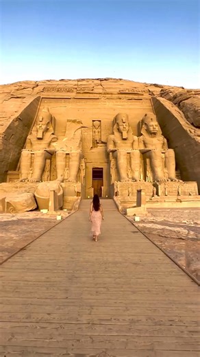 Uncover the secrets of Abu Simbel, a masterpiece of ancient architecture that stands as a symbol of Egypt's rich history.⏳️🤯 . . . 📩Dm us to book your next adventure with us! 🚨Don't forget to follow us. 💬 share this with someone you'd love to see this. #AbuSimbelSecrets #EgyptianWonder #AbuSimbelEgypt #exploreegypt #localguideinegypt #guidance #nileriver #luxortour #aswan #travelgram #travel | Explore Egypt