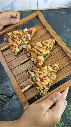 Pizza Tree Recipe 🎄🍕 | Party Special Cheesy Pizza #pizza #tree #youtubeshorts #shortvideo