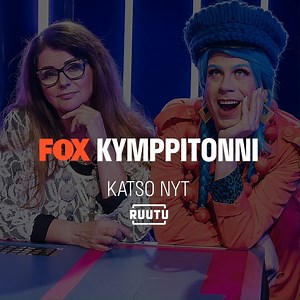 HEIPPA TAAS! 👋 Riitta Väisänen kaappaa vallan Kymppitonnin uuden kauden ekassa jaksossa! Sekä tämä spesiaalijakso että Cristalin hostaama uusi jakso löytyvät kumpainenkin nyt ilmaiseksi Ruudusta! www.ruutu.fi/ohjelmat/kymppitonni Ohjelma kuuluu Ruudun välittämään ilmaiseen FOX-lisäpalveluun, jossa näkyy mainoksia kaikille käyttäjille. | Ruutu
