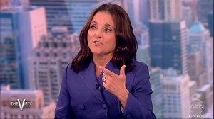 35K views · 827 reactions | Julia Louis-Dreyfus shares how Jane Fonda inspired her new podcast that focuses on getting "life tidbits from older women" and having a "real conversation about their advice and what they've learned along the way." abcn.ws/2RiH3wd | The View | Facebook