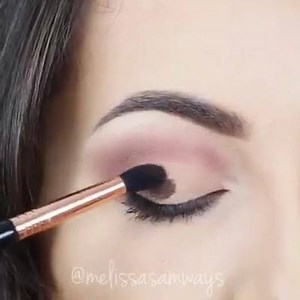 How to do Eyes Makeup? on Reels