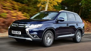 New Mitsubishi Outlander 2015 review | Auto Express