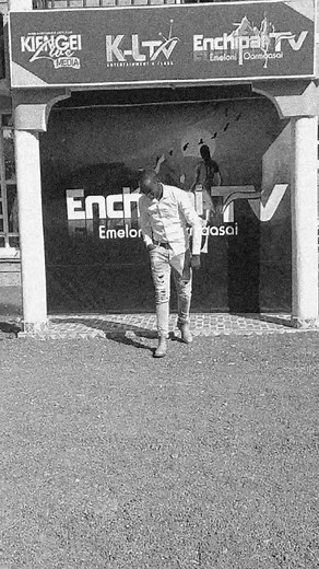 #CapCut #kenyatiktok_kenya🇰🇪💖 #damamobilespares #kiengeilive #producer #kenyantiktok #Jared_production @Dama wa dama spares @Rozzie_kiwara backup