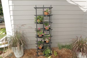 DIY Trellis Planter