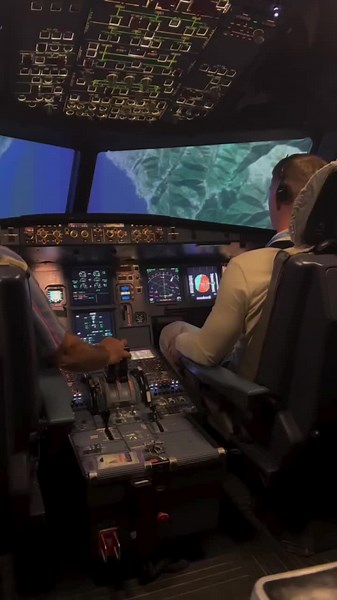 UPRT Training in Flight Simulators: Enhancing Pilot Skills