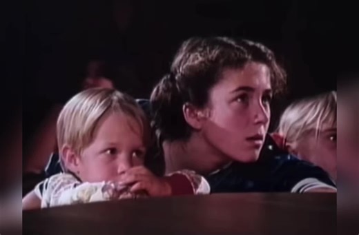 Hooray For Hollywood: Helen Henny's Show at Chuck E. Cheese