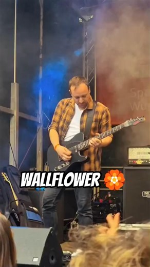 Best song to play live! I love Wallflower 🏵️ #indierock #indie #livemusic #band #independentband