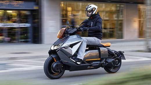 Essai du nouveau scooter électrique BMW CE-04 : notre avis au guidon
