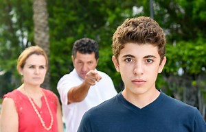 Understanding the Authoritarian Parenting Style and Its Impacts | LoveToKnow