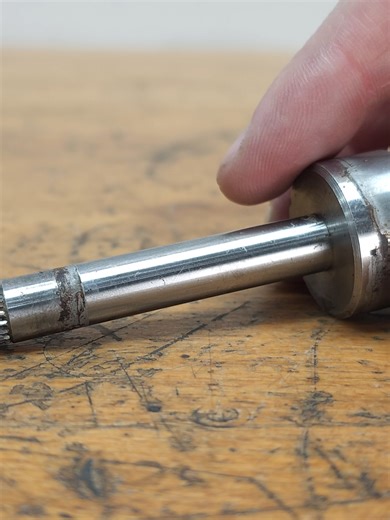 Fabricación de un nuevo vástago para el potenciador de freno