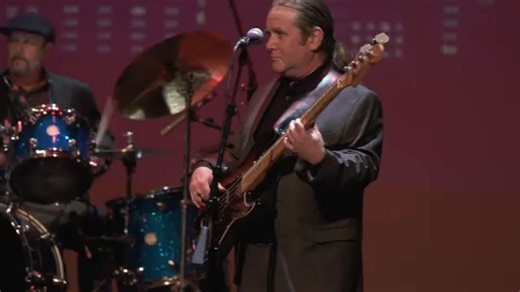 🎶 🌕 Van Morrison's greatest hits come alive at Daryl's House Club on Nov 29th in Moondance - The Ultimate Tribute Concert! • Brown Eyed Girl • Moondance • Domino • Wild Night & more! Experience the concert like you're right there with Van himself. Don't miss out- book your tickets now! | Daryl's House Club