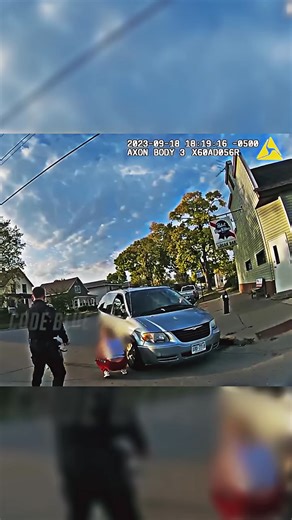 Pit Bull Attacks Cop During Police Operation | john talks bikes