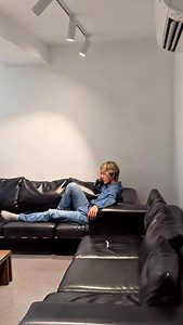 Boom Boom is the beat of #HEARTchuthiwat 😜✨ BUS - BB OFFICIAL MUSIC VIDEO OUT NOW! 🔗: https://youtu.be/-NKioeH1iwQ MUSIC ON ALL STREAMING 🔗: Becauseofyouishine.lnk.to/BUSBB #BUS_BB_CHALLENGE #BUS_BB #BUSbecauseofyouishine | BUS because of you i shine