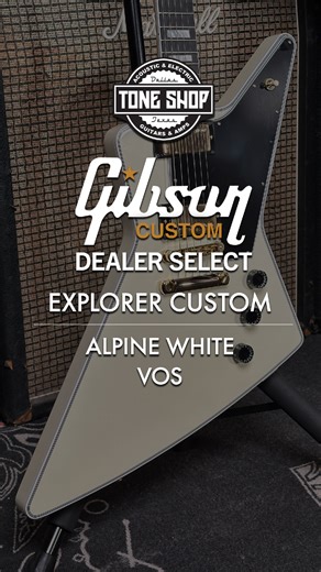 Doty goes over one of his personal favorites — a Gibson Custom Dealer Select Explorer Custom in Alpine White VOS. If you know Doty, you know he’s always had a soft spot for Explorers. Available now at Tone Shop Guitars. #gibsoncustom #explorer #gibson #electricguitar #guitartok #guitargear #toneshopguitars