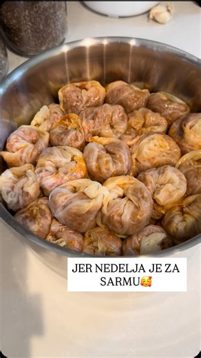 Kristina Janjovic Dzeverdanovic | Ne mogu reći da volim da kuvam, ali kada je Vika stigla kod nas počela sam to da radim svaki dan. Kada je moje zdravlje upalilo signale da... | Instagram