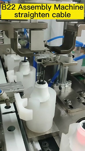 B22 LED Bulb Assembly Machine straighten cable mechanism | Guangzhou Rongyu Intelligent Machinery Co.,Ltd