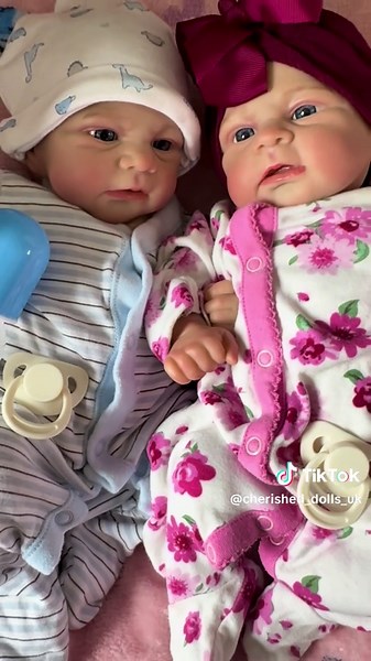 Reborn twins how cute 💕 #reborn #gift #dolls #baby #twins