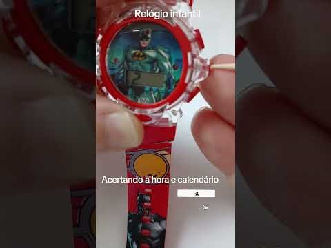 Setting the time and calendar on the children's digital character clock @relogiodocriador
