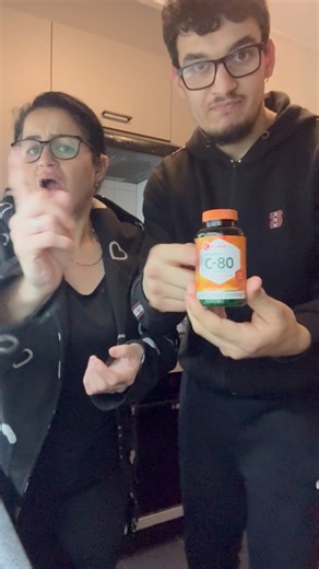 SHOCKING 😱 My Kids REFUSE Fruit… But Eat Vitamin C Tablets?! 🍊🤯 | Deaf Onno Jansen