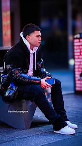 192K views · 7.5K reactions | I like making people smile, how about you? #newyorkphotographer #newyorkcity #photographer #newyorkphotographer | Smile for New York | Facebook