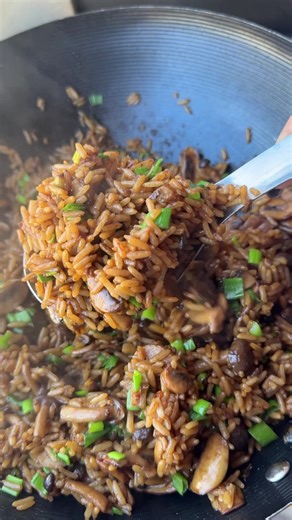 طريقة عمل رز مع الفطر اللذيذ