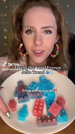 Food asmr from here forward is on @livvylovemunchies ❣️ froz jello inspired by the always lovely @arlieasmr 💘 #asmr #jello #brainfreeze #viral #trend