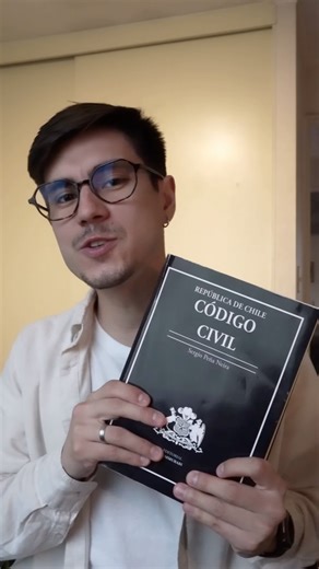Diego Bravo on Instagram: "¿Qué es el código civil y para que sirve?, aquí te dejo un breve video explicativo. 🤓📚 Sin duda el derecho civil es una materia de la cual podríamos estar hablando horas y horas. Pero intenté brevemente destacar algunos aspectos más relevantes. ⚖️ De que te gustaría que habláramos en un próximo video? Te leo 👀 #bravolegal #codigocivil #derechocivil #derechocivilchile"